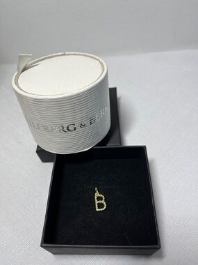 New Hillberg & Berk 14K GOLD VERMEIL LETTER CHARM Gold Letter B Pendant Charm